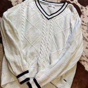 Hollister sweater